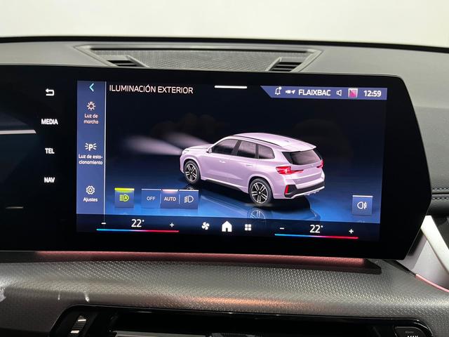 BMW X1 sDrive18d color Gris Plata. Año 2024. 110KW(150CV). Diésel. En concesionario Unicars Ponent de Lleida