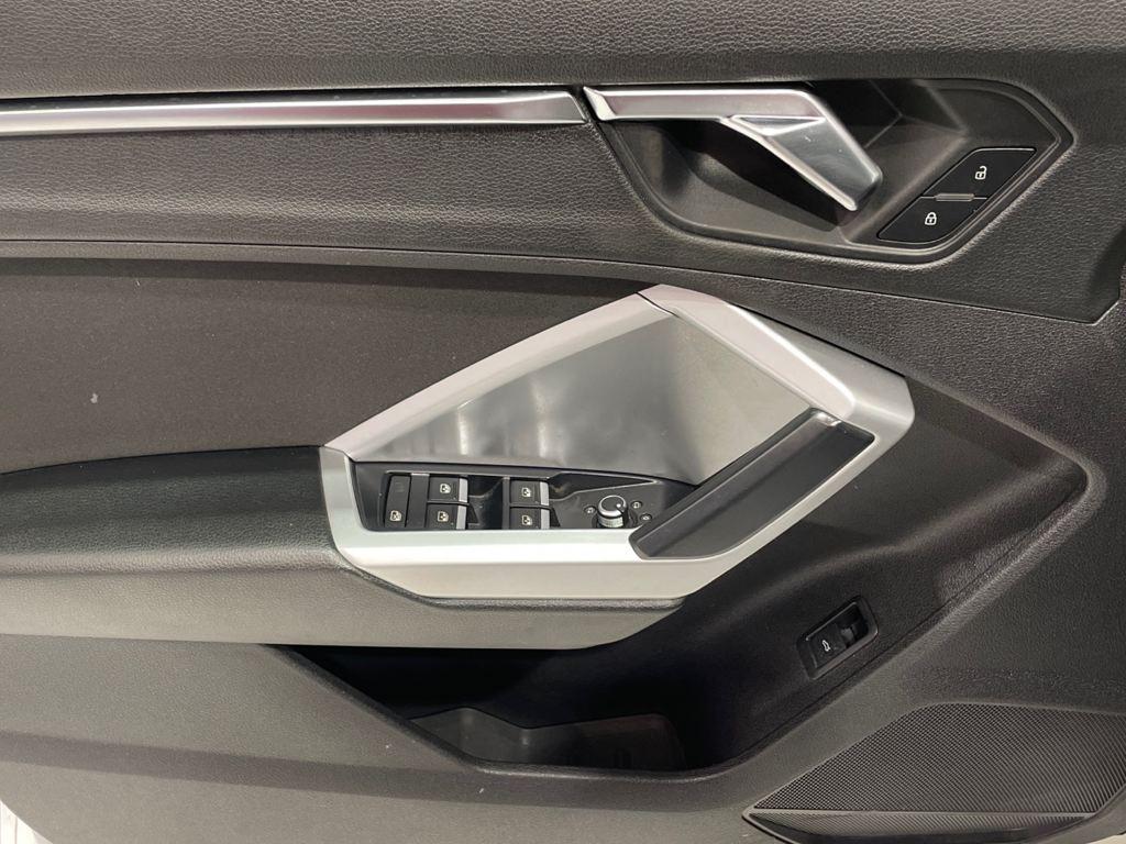 Audi Q3 35 TFSI en Barcelona