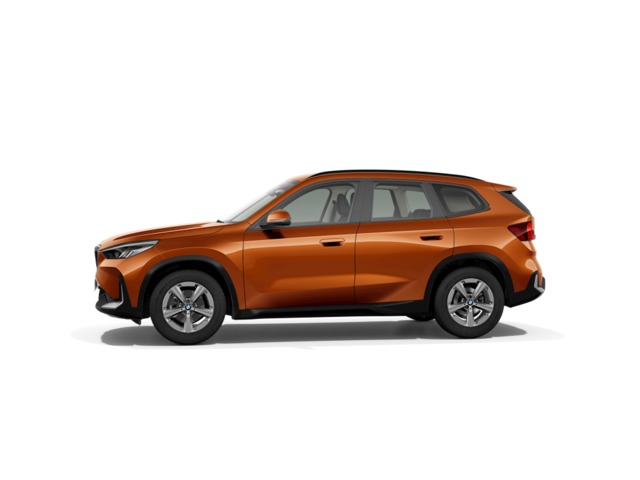 BMW X1 sDrive18d color Naranja. Año 2024. 110KW(150CV). Diésel. En concesionario Hispamovil Elche de Alicante