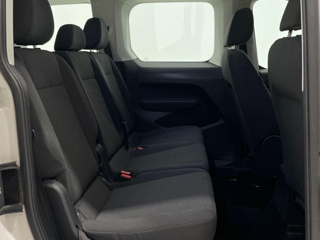 Volkswagen Caddy Kombi 2.0 TDI en Barcelona