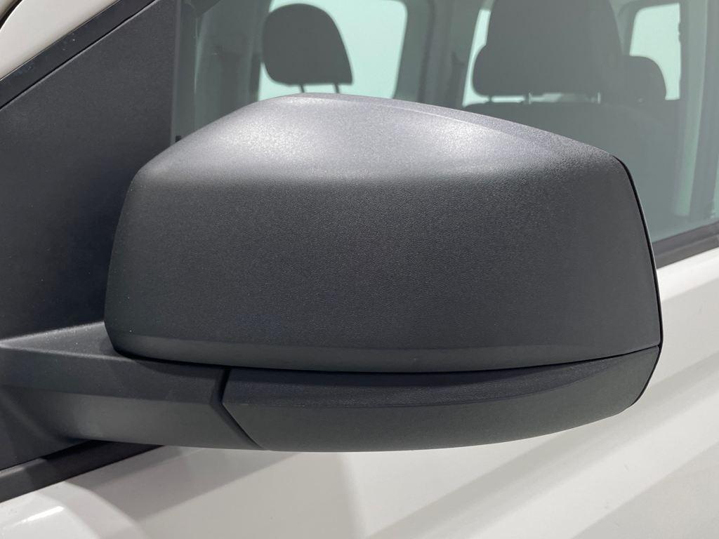 Volkswagen Caddy Kombi 2.0 TDI en Barcelona