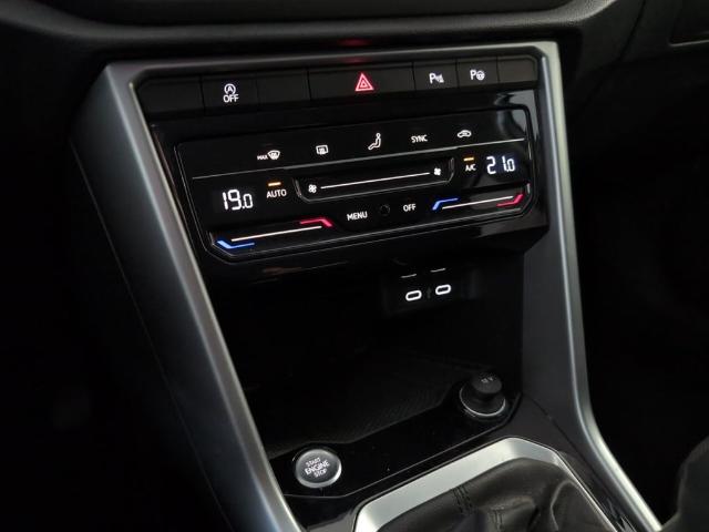 Volkswagen T-Roc Dark 1.0 TSI 81 kW (110 CV)