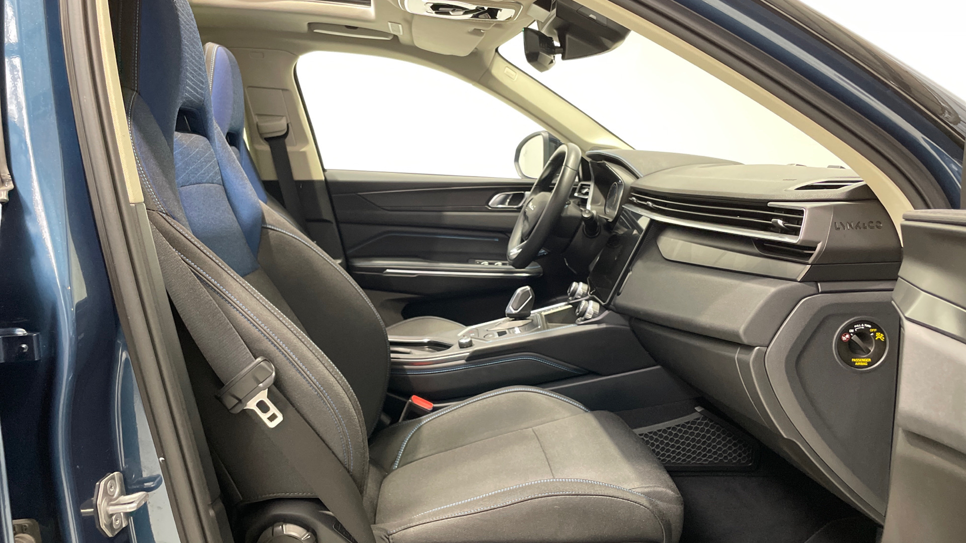 Lynk & Co 01 1.5 PHEV en Barcelona