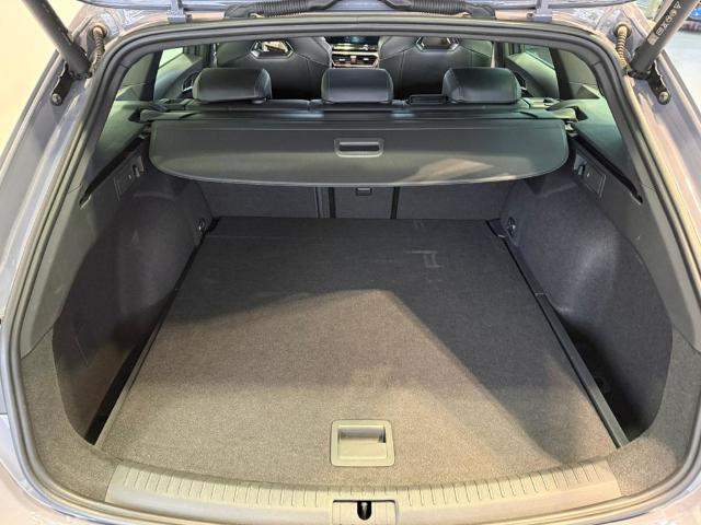 CUPRA Leon Sportstourer 2.0 TSI VZ DSG 221 kW (300 CV)