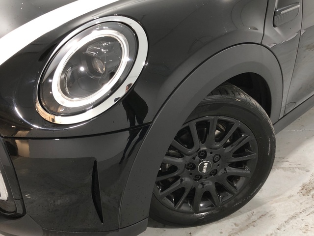 fotoG 5 del MINI MINI 5 Puertas Cooper 100 kW (136 CV) 136cv Gasolina del 2021 en Madrid