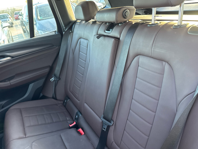 BMW X3 xDrive30e color Blanco. Año 2023. 215KW(292CV). Híbrido Electro/Gasolina. En concesionario BYmyCAR Madrid - Algete de Madrid