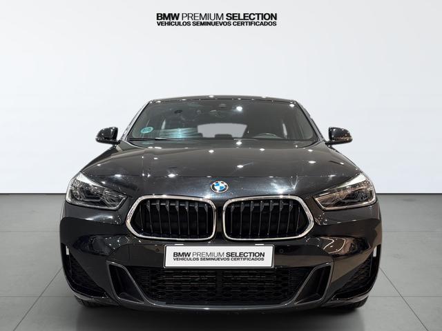 BMW X2 sDrive18d color Negro. Año 2022. 110KW(150CV). Diésel. En concesionario Automotor Costa, S.L.U. de Almería