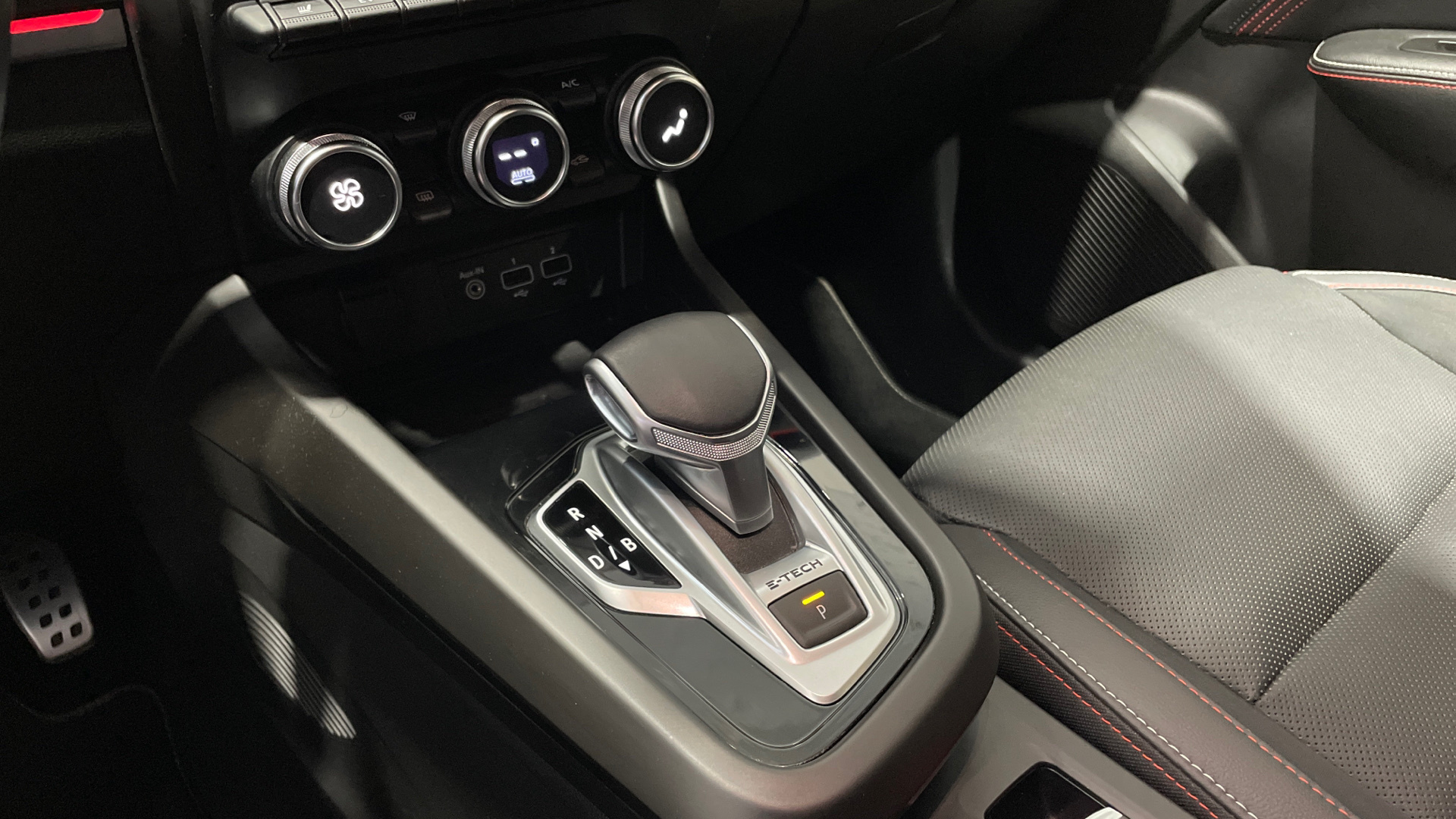 Renault Arkana E-TECH Híbrido 145 en Barcelona