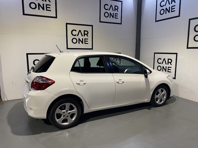 Toyota Auris 1.4 D-4D DPF Active Confortdrive 66 kW (90 CV)