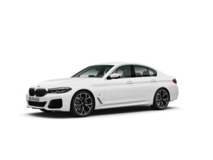 Fotos de BMW Serie 5 530d color Blanco. Año 2023. 210KW(286CV). Diésel. En concesionario Amiocar S.A. de Coruña