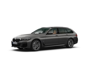 Fotos de BMW Serie 5 530i Touring color Gris. Año 2022. 185KW(252CV). Gasolina. En concesionario Caetano Cuzco, Alcalá de Madrid