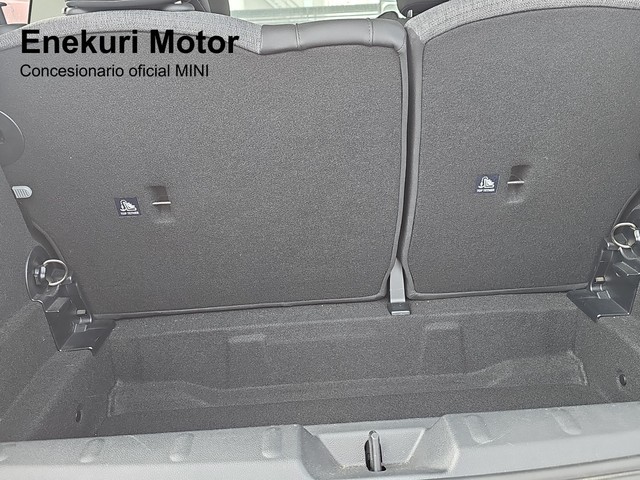 fotoG 11 del MINI MINI Cooper 5 Puertas 100 kW (136 CV) 136cv Gasolina del 2023 en Vizcaya