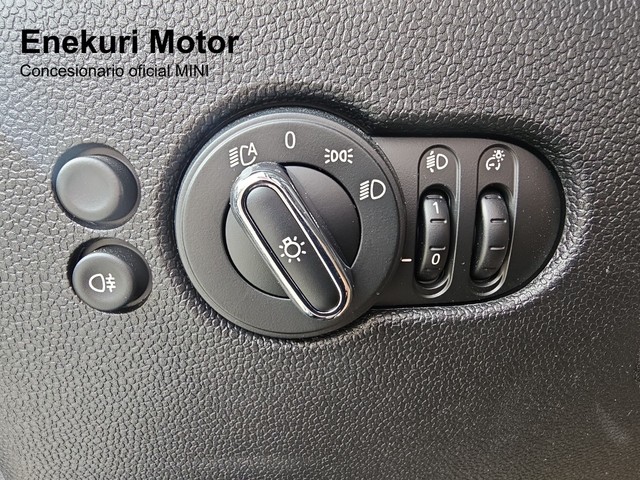 fotoG 13 del MINI MINI Cooper 5 Puertas 100 kW (136 CV) 136cv Gasolina del 2023 en Vizcaya