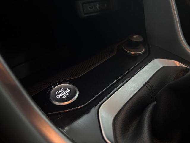 Volkswagen T-Roc Dark 1.0 TSI 81 kW (110 CV)