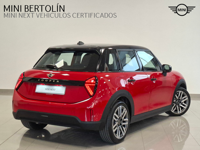 fotoG 3 del MINI MINI Cooper 5 Puertas C 115 kW (156 CV) 156cv Gasolina del 2025 en Valencia