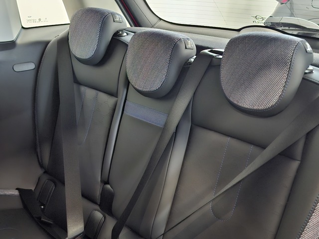 fotoG 8 del MINI MINI Cooper 5 Puertas C 115 kW (156 CV) 156cv Gasolina del 2025 en Valencia