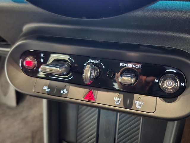 fotoG 26 del MINI MINI Cooper 5 Puertas C 115 kW (156 CV) 156cv Gasolina del 2025 en Valencia