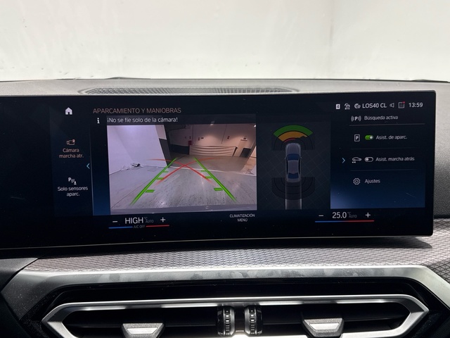 BMW Serie 3 318d color Gris. Año 2024. 110KW(150CV). Diésel. En concesionario Auto Premier, S.A. - MADRID de Madrid