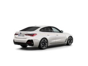 Fotos de BMW Serie 4 420d Gran Coupe color Blanco. Año 2025. 140KW(190CV). Diésel. En concesionario Ceres Motor S.L. de Cáceres