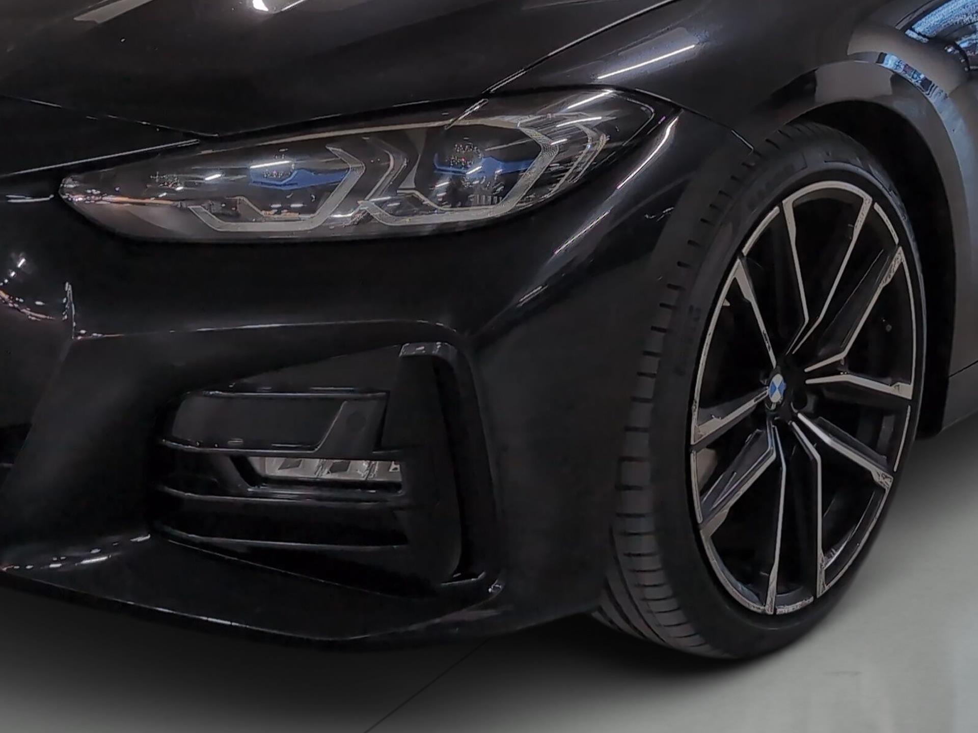 BMW Serie 4 420d Cabrio color Negro. Año 2024. 140KW(190CV). Diésel. En concesionario Automotor Premium Velázquez - Málaga de Málaga