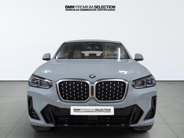 BMW X4 xDrive30d color Gris. Año 2025. 210KW(286CV). Diésel. En concesionario Automotor Premium Viso - Málaga de Málaga