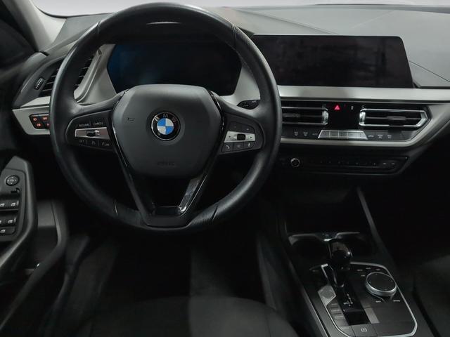 fotoG 15 del BMW Serie 1 118i 103 kW (140 CV) 140cv Gasolina del 2024 en Málaga