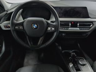 BMW Serie 1 118i color Blanco. Año 2024. 103KW(140CV). Gasolina. En concesionario Automotor Premium Velázquez - Málaga de Málaga