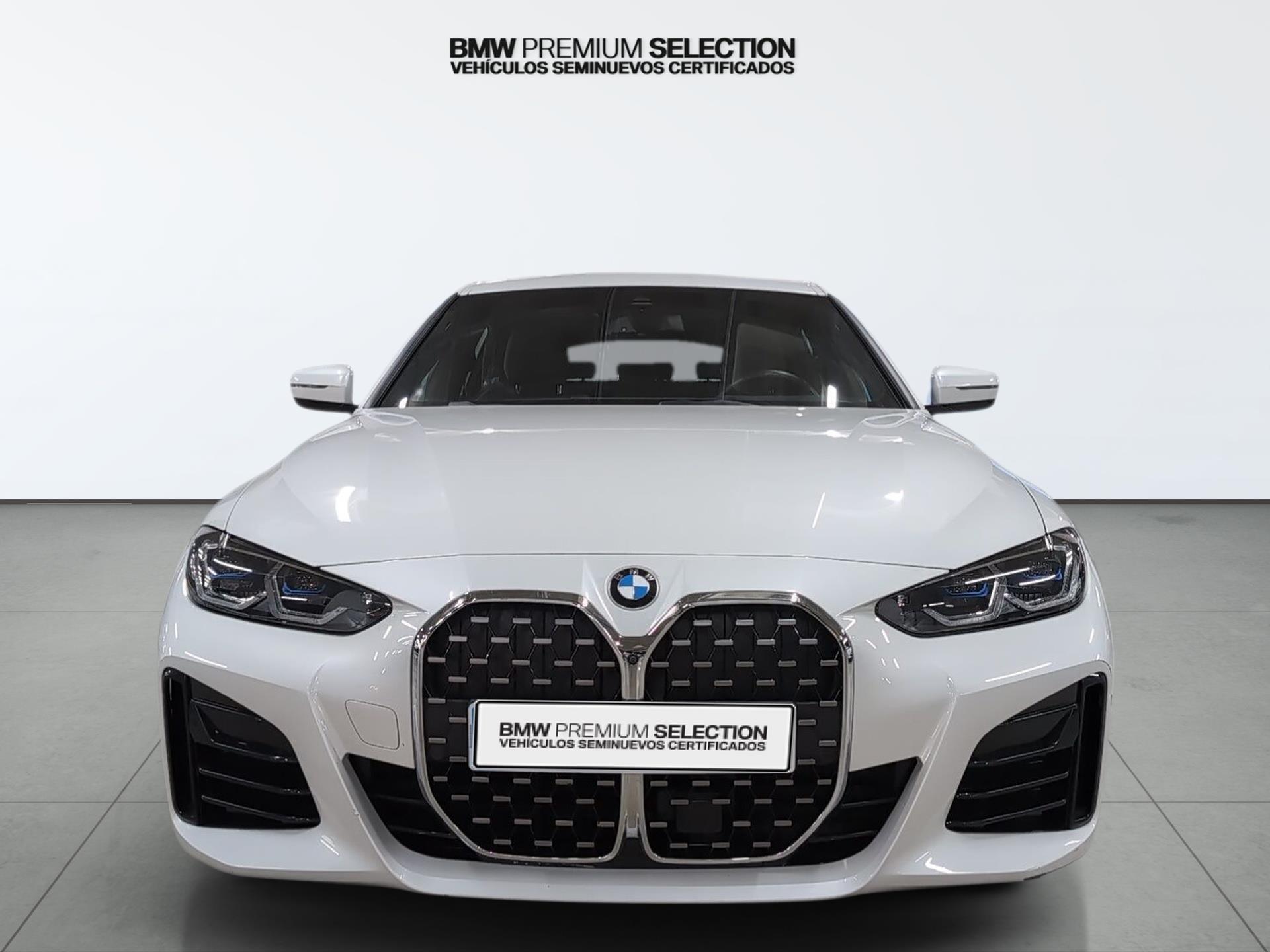 BMW Serie 4 420d Gran Coupe color Blanco. Año 2024. 140KW(190CV). Diésel. En concesionario Automotor Premium Velázquez - Málaga de Málaga