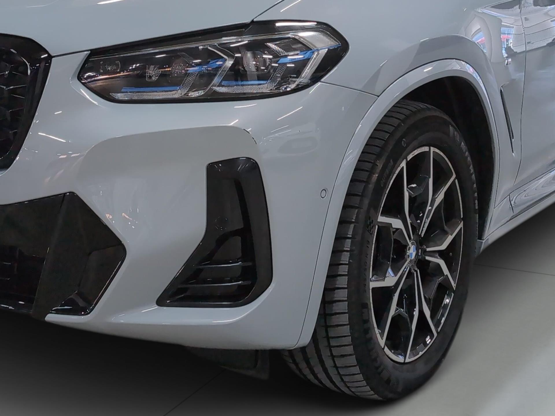 BMW X4 xDrive20d color Gris. Año 2025. 140KW(190CV). Diésel. En concesionario Automotor Premium Viso - Málaga de Málaga