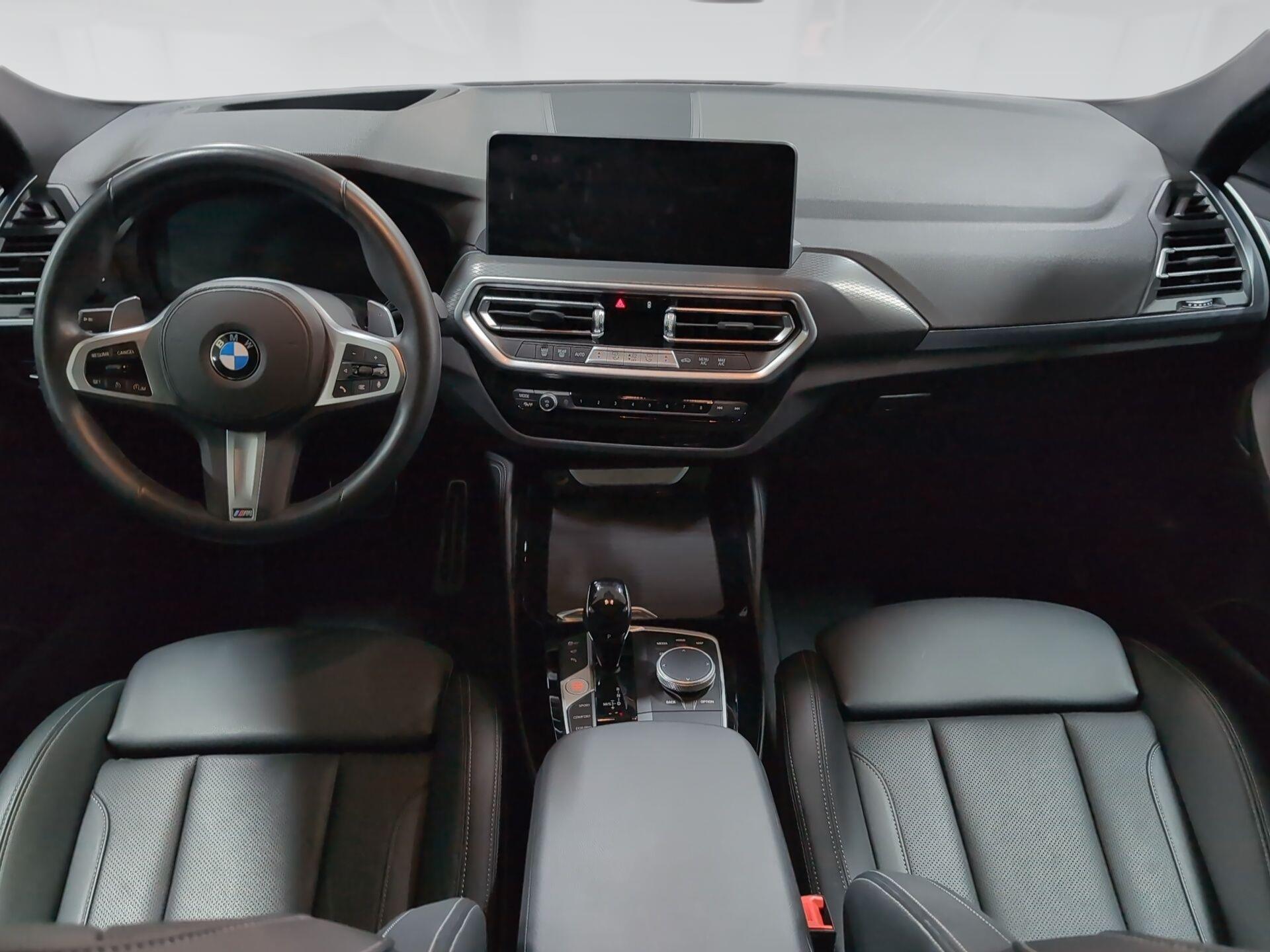 BMW X4 xDrive20d color Gris. Año 2025. 140KW(190CV). Diésel. En concesionario Automotor Premium Viso - Málaga de Málaga