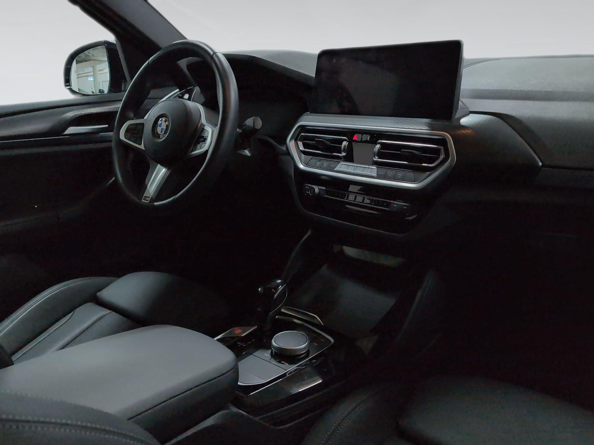 BMW X4 xDrive20d color Gris. Año 2025. 140KW(190CV). Diésel. En concesionario Automotor Premium Viso - Málaga de Málaga