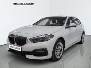 Fotos de BMW Serie 1 118i color Blanco. Año 2024. 103KW(140CV). Gasolina. En concesionario Automotor Premium Velázquez - Málaga de Málaga