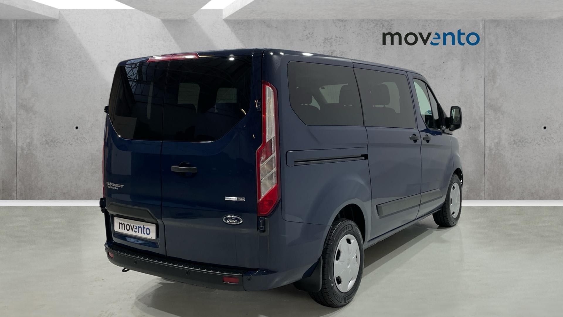 Ford Transit Custom Kombi 2.0 TDCI / MHEV en Barcelona