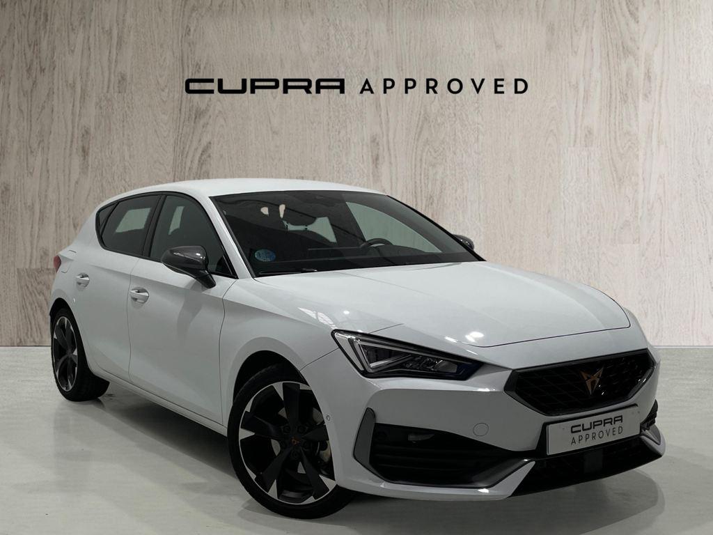 CUPRA León 1.5 eTSI en Barcelona