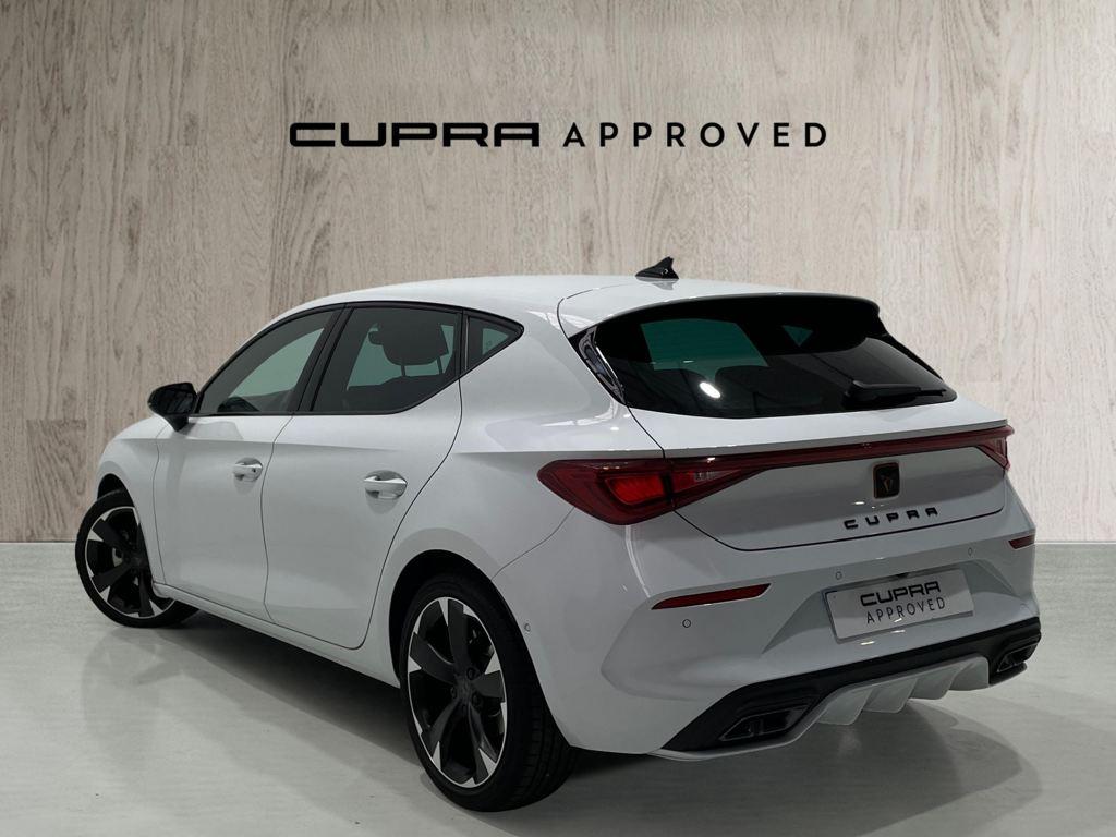 CUPRA León 1.5 eTSI en Barcelona
