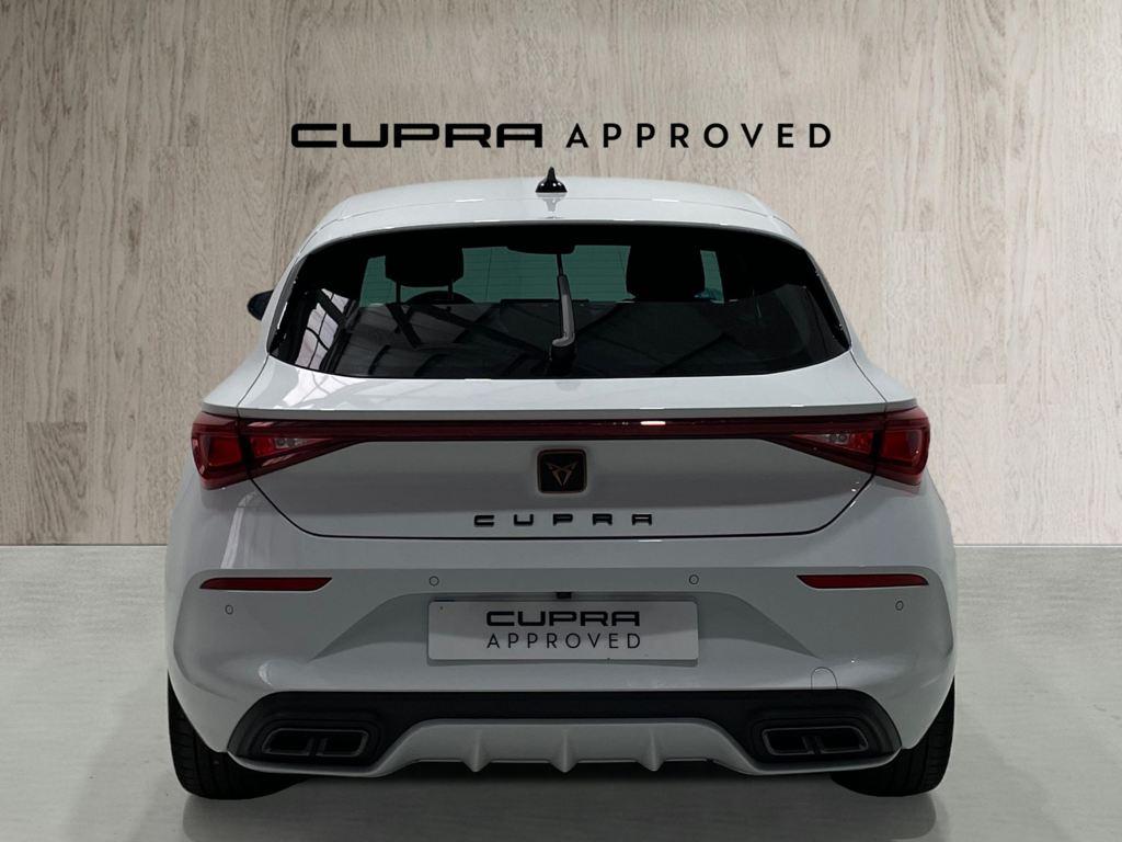 CUPRA León 1.5 eTSI en Barcelona