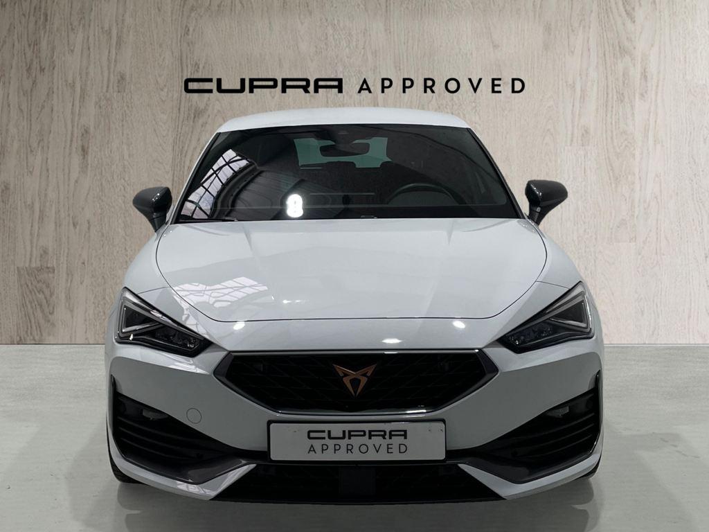 CUPRA León 1.5 eTSI en Barcelona