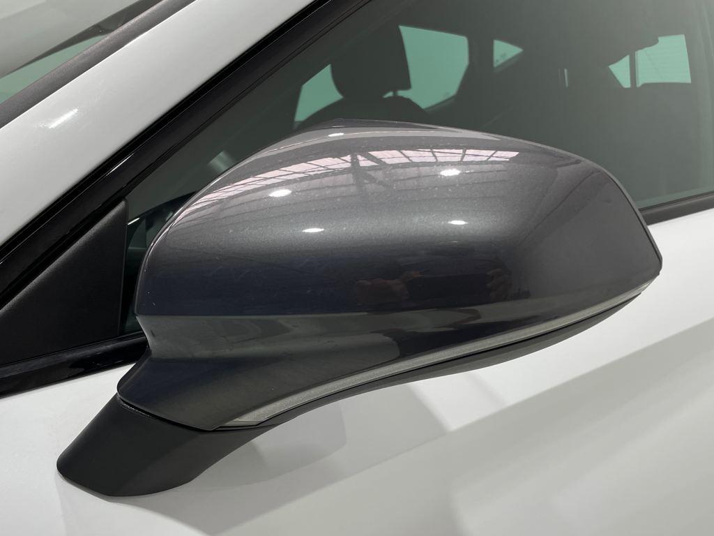 CUPRA León 1.5 eTSI en Barcelona