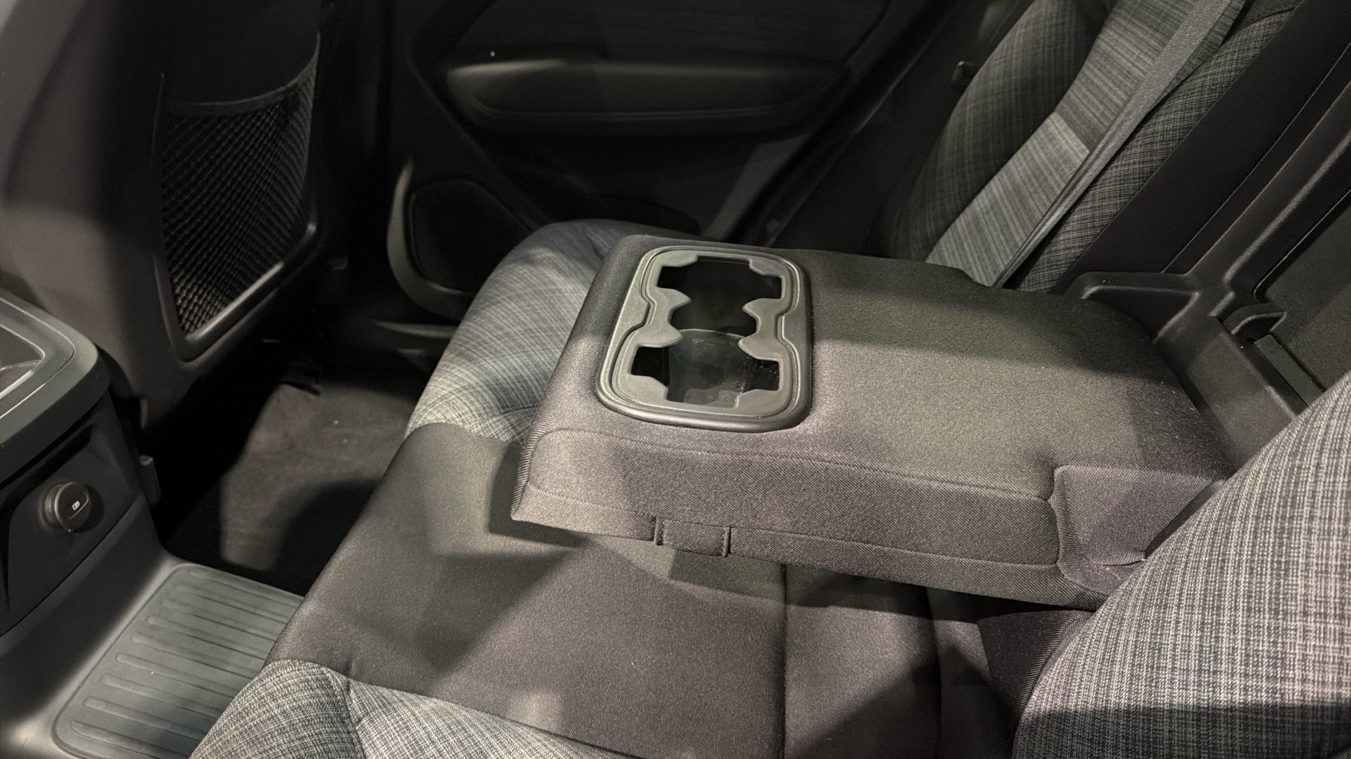 Volvo XC60 segunda mano 90591596 - 32 Volvo XC60 segunda mano 90591596 - 32