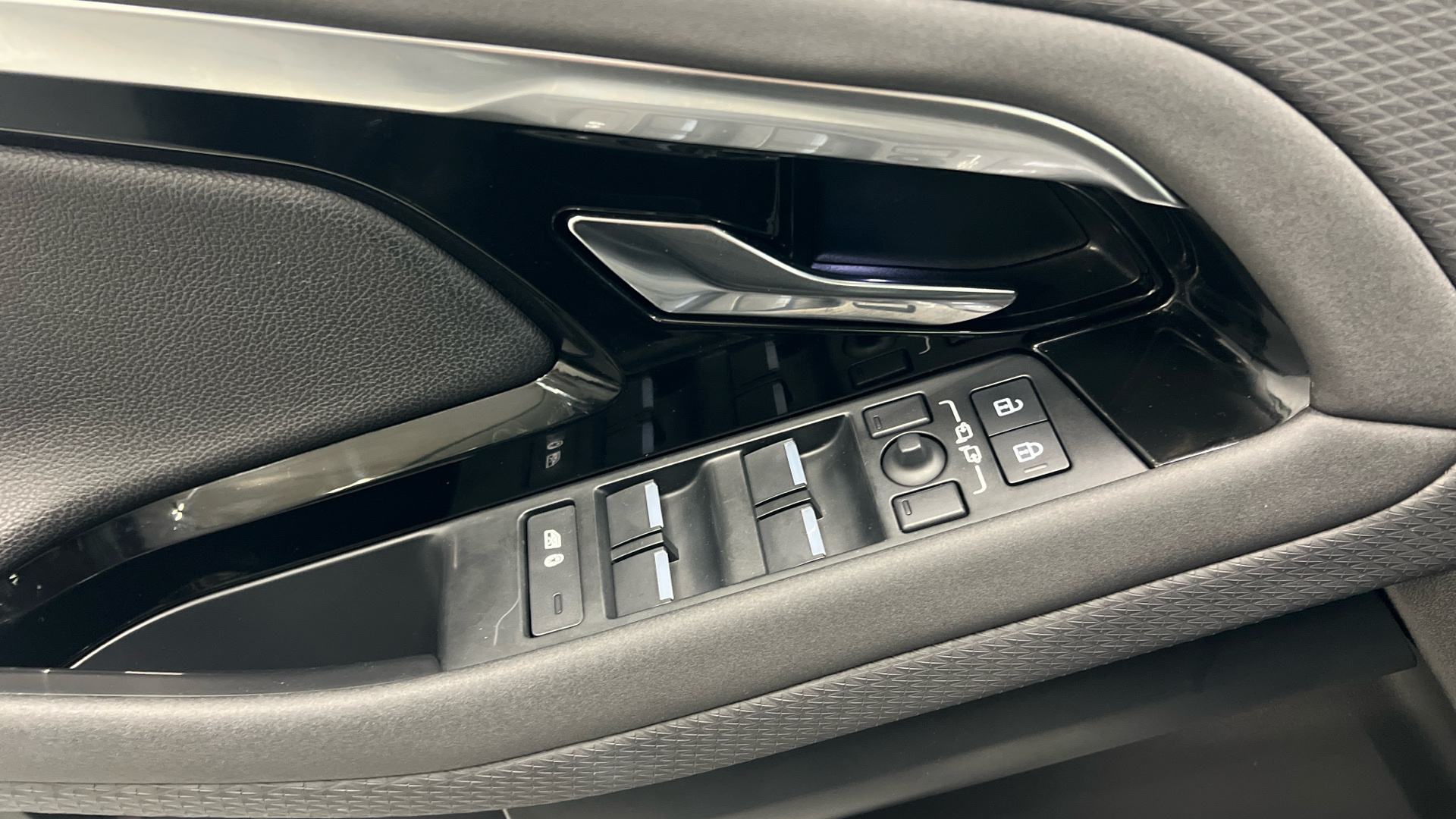 Land Rover Range Rover Evoque D163 MHEV en Barcelona