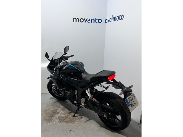 Honda CBR 650 R  en Barcelona
