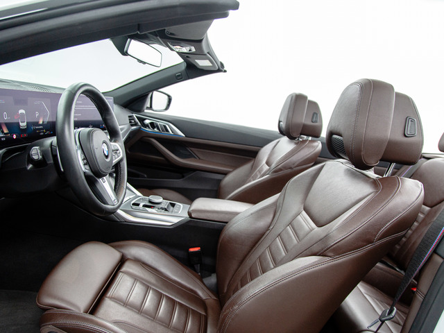 BMW Serie 4 M440d Cabrio color Blanco. Año 2024. 250KW(340CV). Diésel. En concesionario Móvil Begar Alicante de Alicante