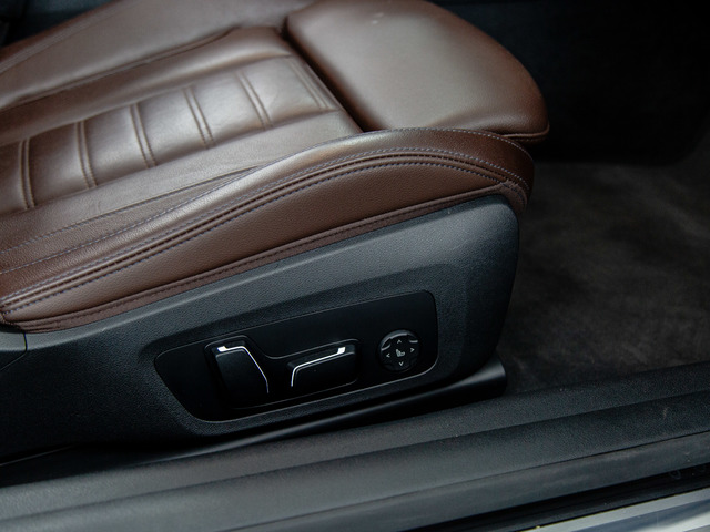 BMW Serie 4 M440d Cabrio color Blanco. Año 2024. 250KW(340CV). Diésel. En concesionario Móvil Begar Alicante de Alicante