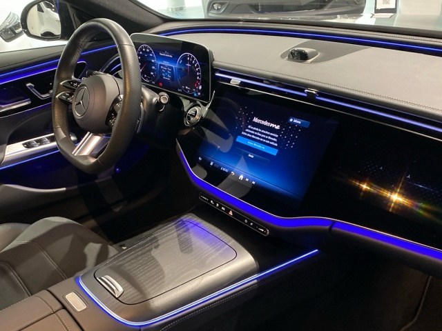 Mercedes-Benz Clase E 300 e Estate en Barcelona