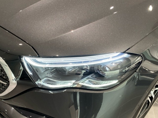 Mercedes-Benz Clase E 300 e Estate en Barcelona