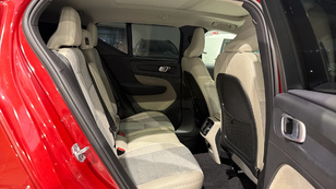 Volvo XC40 T3 Ocasión 120 KW (163CV) - 28