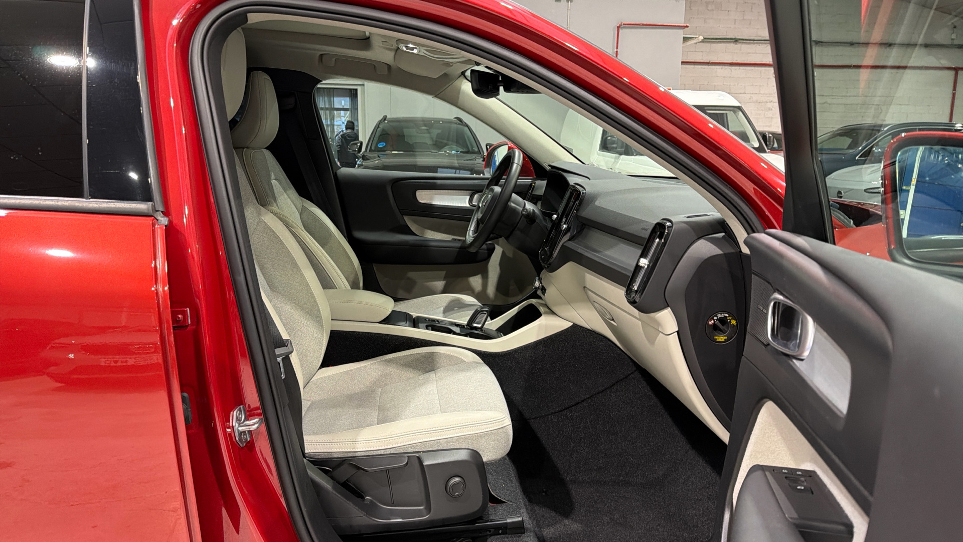 Volvo XC40 segunda mano 90631063 - 45