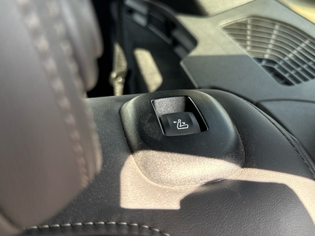 BMW X5 xDrive30d color Blanco. Año 2024. 219KW(298CV). Diésel. En concesionario Auto Premier, S.A. - MADRID de Madrid