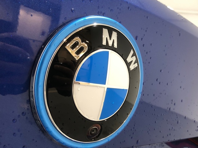 BMW i4 eDrive35 color Azul. Año 2025. 210KW(286CV). Eléctrico. En concesionario Auto Premier, S.A. - ALCALÁ DE HENARES de Madrid