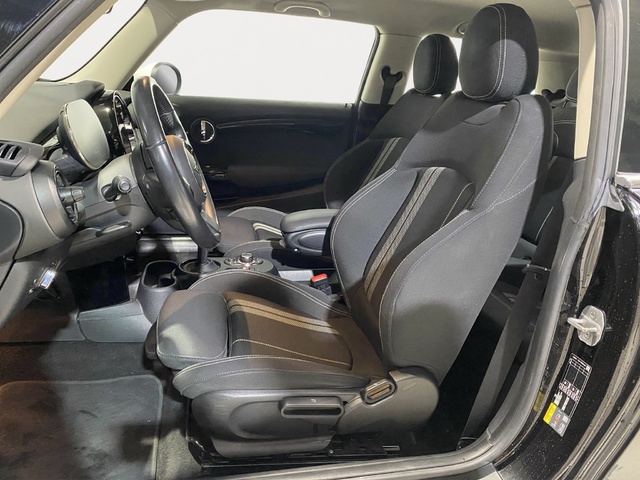 fotoG 10 del MINI MINI Cooper SE 135 kW (184 CV) 184cv Eléctrico del 2022 en Alicante